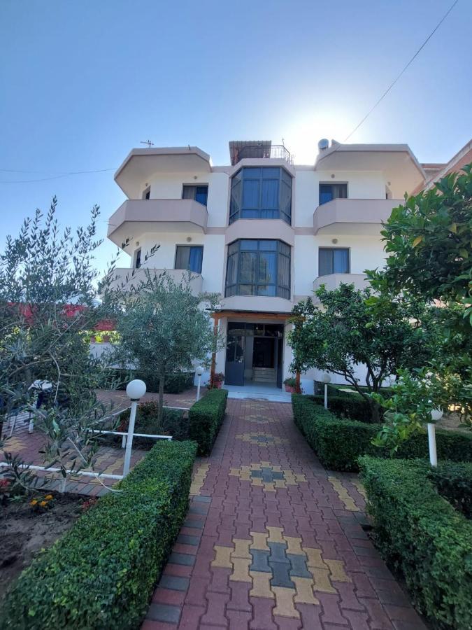 Vila Flamuri Golem  Exterior foto
